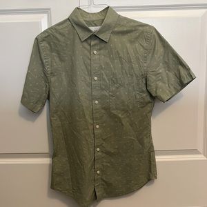 Goodfellow & Co Short Sleeve Button-Down Shirt Olive Green Slim Fit